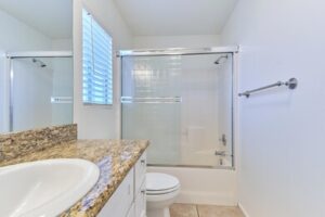 66029 Avenida Barona